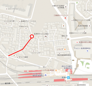 シティテラスからコンビニへの道